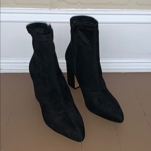 steven leandra block heel ankle booties